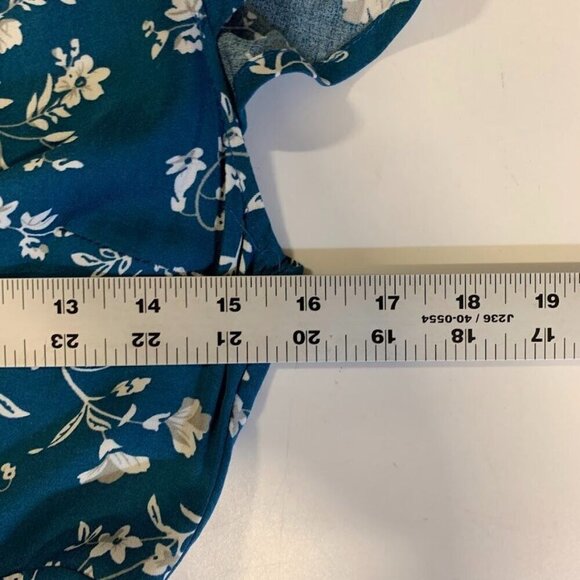 ZAFUL‎ Women's Tiny Floral Ruffle Wrap Short Sleeve Mini Dress Size M NWT - Picture 11 of 13